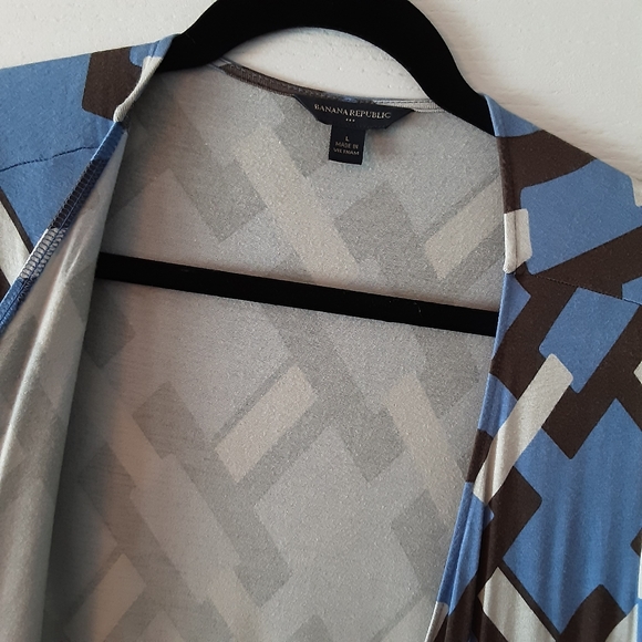 Banana Republic wrap dress - Picture 2 of 5